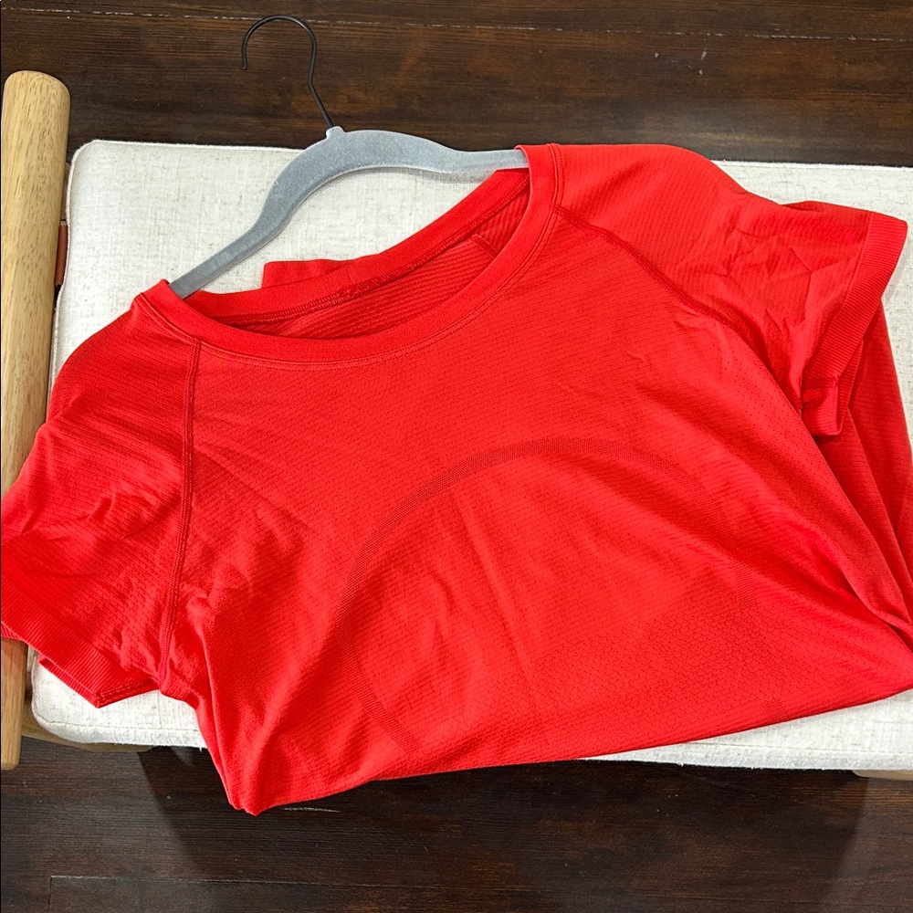 Lululemon Swiftly Tech Short Sleeve Women's Red Top